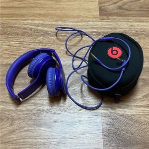 Beats by Dre headphones